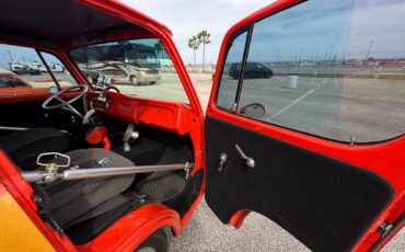 Chevrolet-G20-Van-1968-Minivan-27