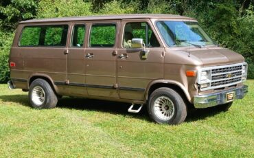 Chevrolet-G20-Van-1995-Van-26