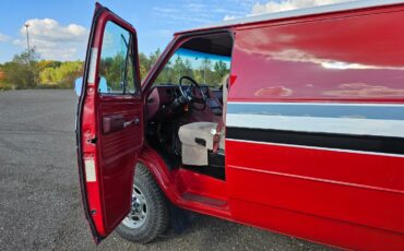 Chevrolet-G30-Van-1990-Coupe-22