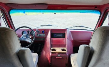 Chevrolet-G30-Van-1990-Coupe-27
