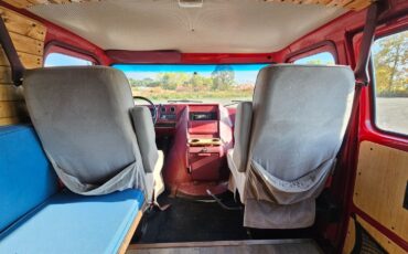 Chevrolet-G30-Van-1990-Coupe-28