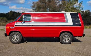 Chevrolet-G30-Van-1990-Coupe-3