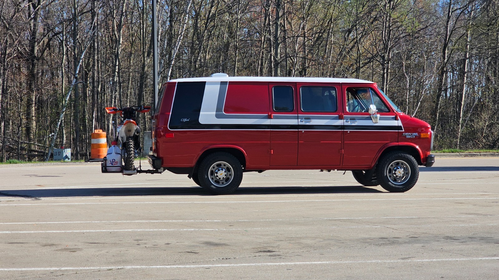 Chevrolet-G30-Van-1990-Coupe-38