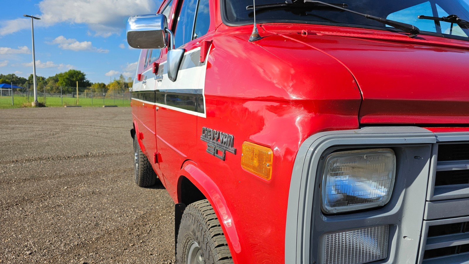 Chevrolet-G30-Van-1990-Coupe-5