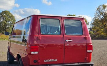 Chevrolet-G30-Van-1990-Coupe-7