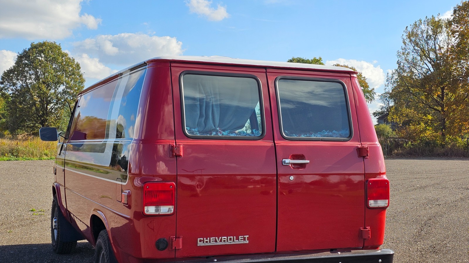 Chevrolet-G30-Van-1990-Coupe-7