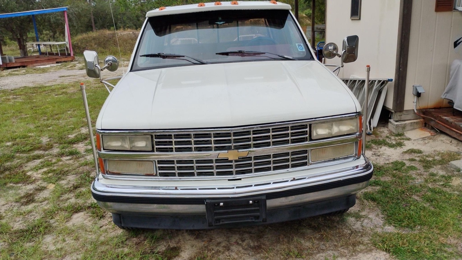 Chevrolet-Gmt-400-1990-15