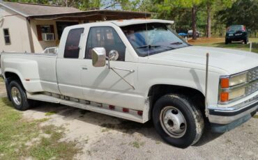 Chevrolet-Gmt-400-1990-3