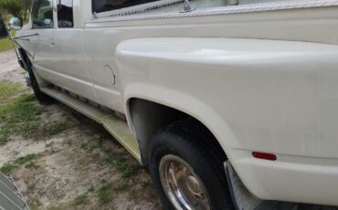Chevrolet-Gmt-400-1990-4