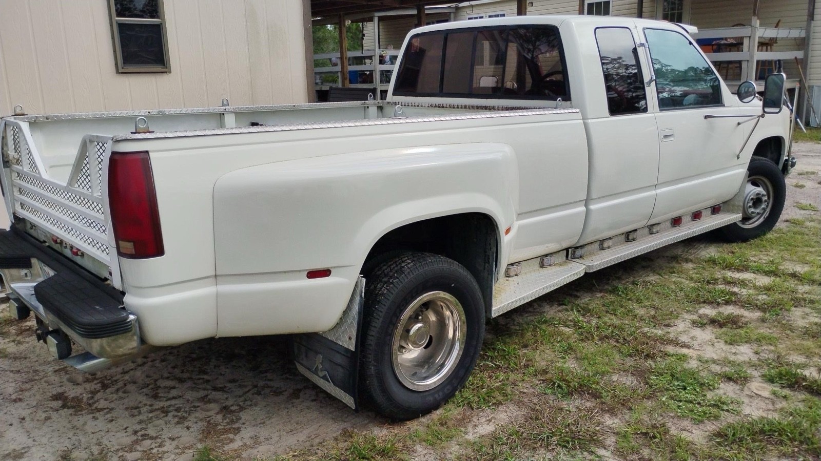 Chevrolet-Gmt-400-1990-5