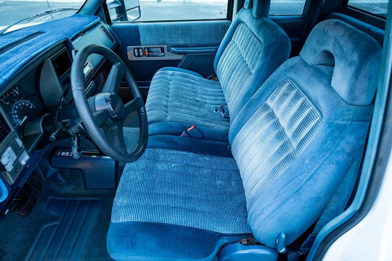 Chevrolet-Gmt-400-1994-Extended-Cab-Pickup-13
