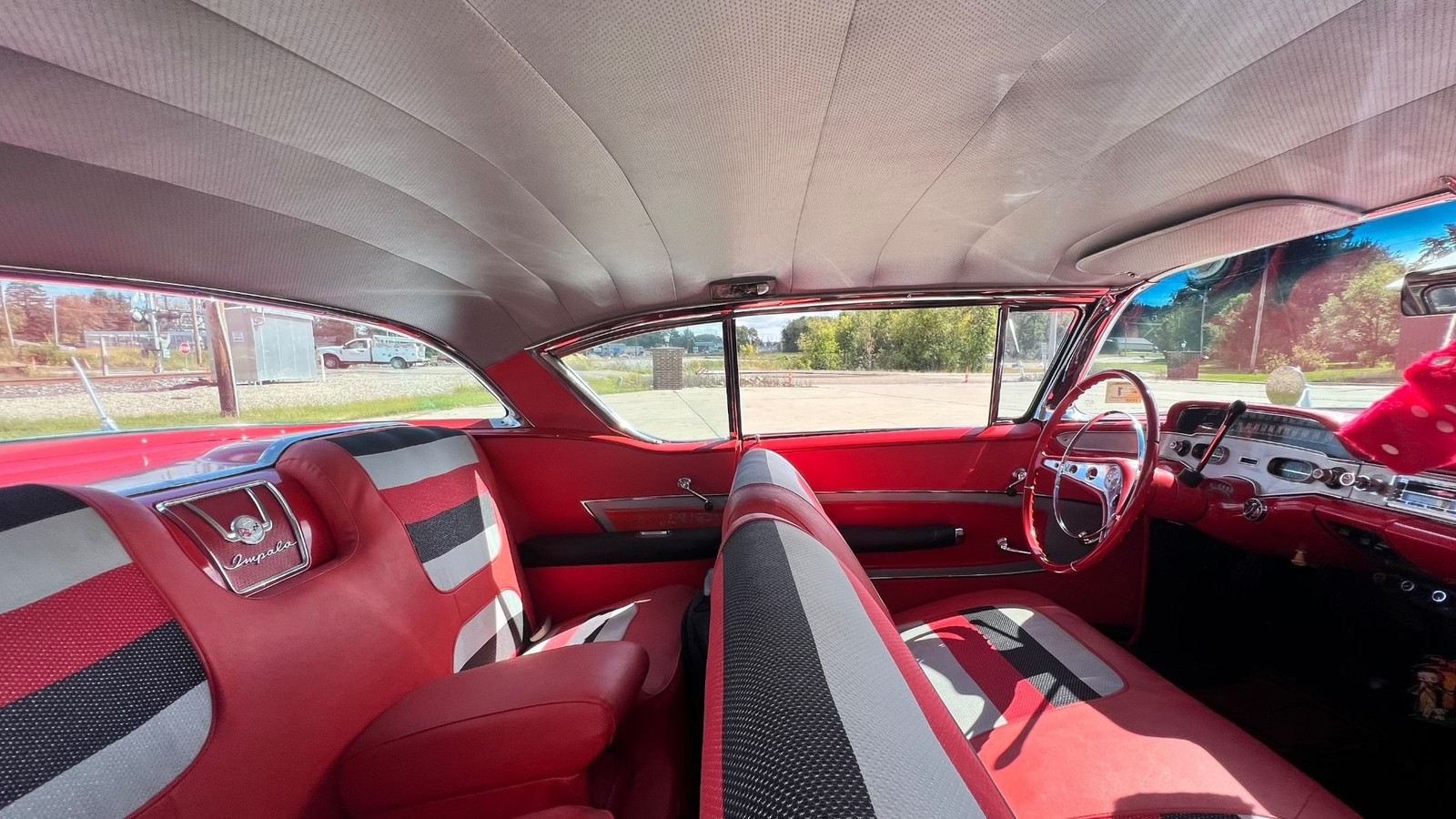 Chevrolet-Impala-1958-348-TRI-Power-14