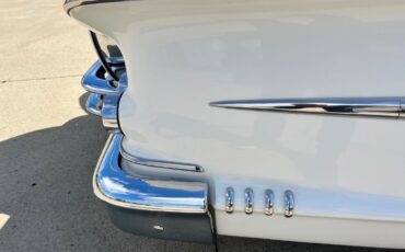 Chevrolet-Impala-1958-348-TRI-Power-17