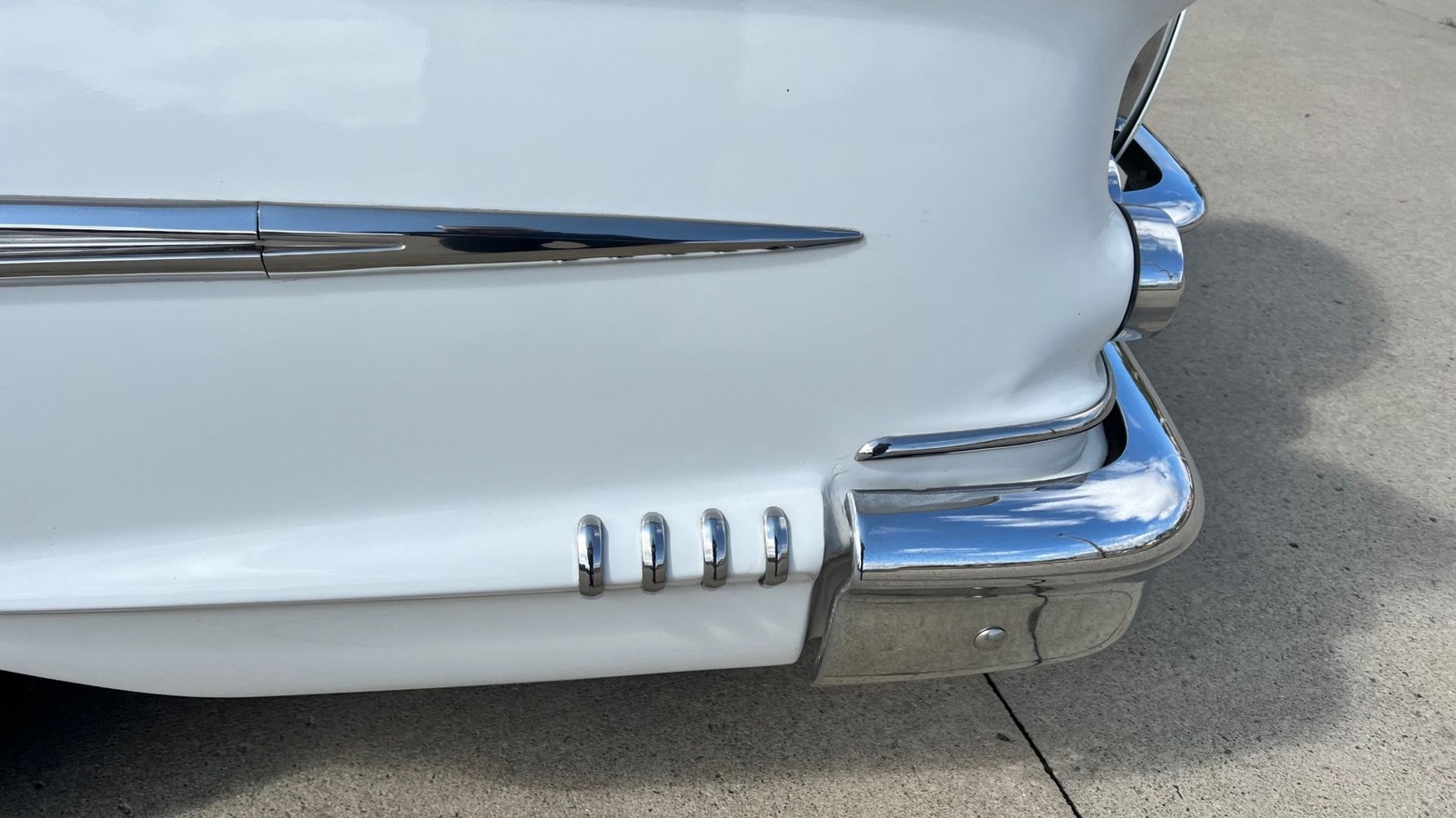 Chevrolet-Impala-1958-348-TRI-Power-25