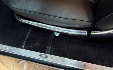 Chevrolet-Impala-1958-Black-Black-10