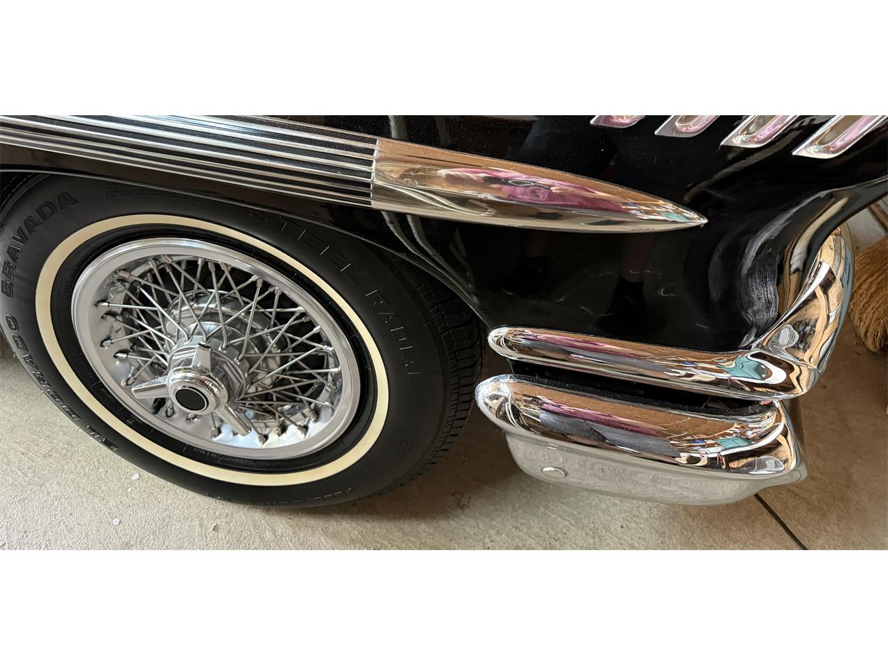 Chevrolet-Impala-1958-Black-Black-16