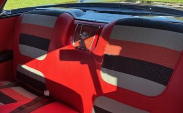Chevrolet-Impala-1958-Black-Red-14