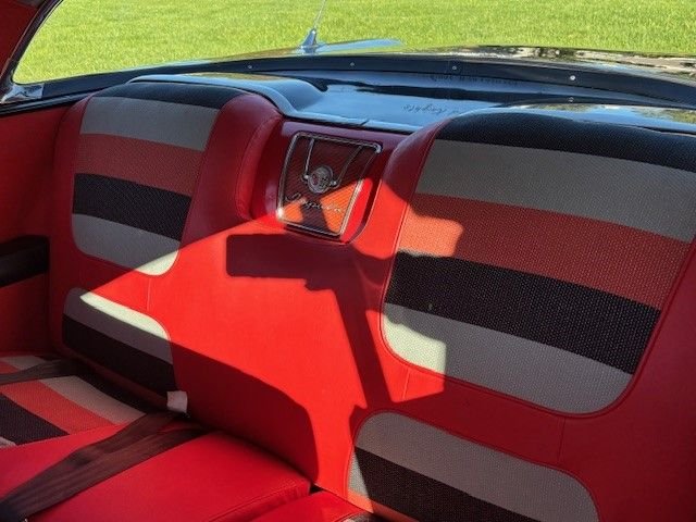 Chevrolet-Impala-1958-Black-Red-14