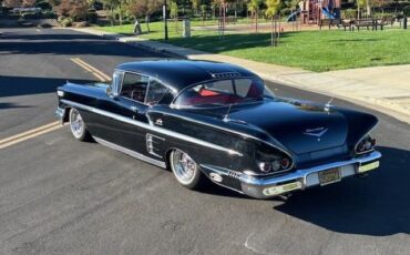 Chevrolet-Impala-1958-Black-Red
