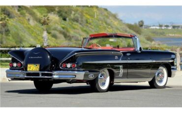 Chevrolet-Impala-1958-Convertible-2