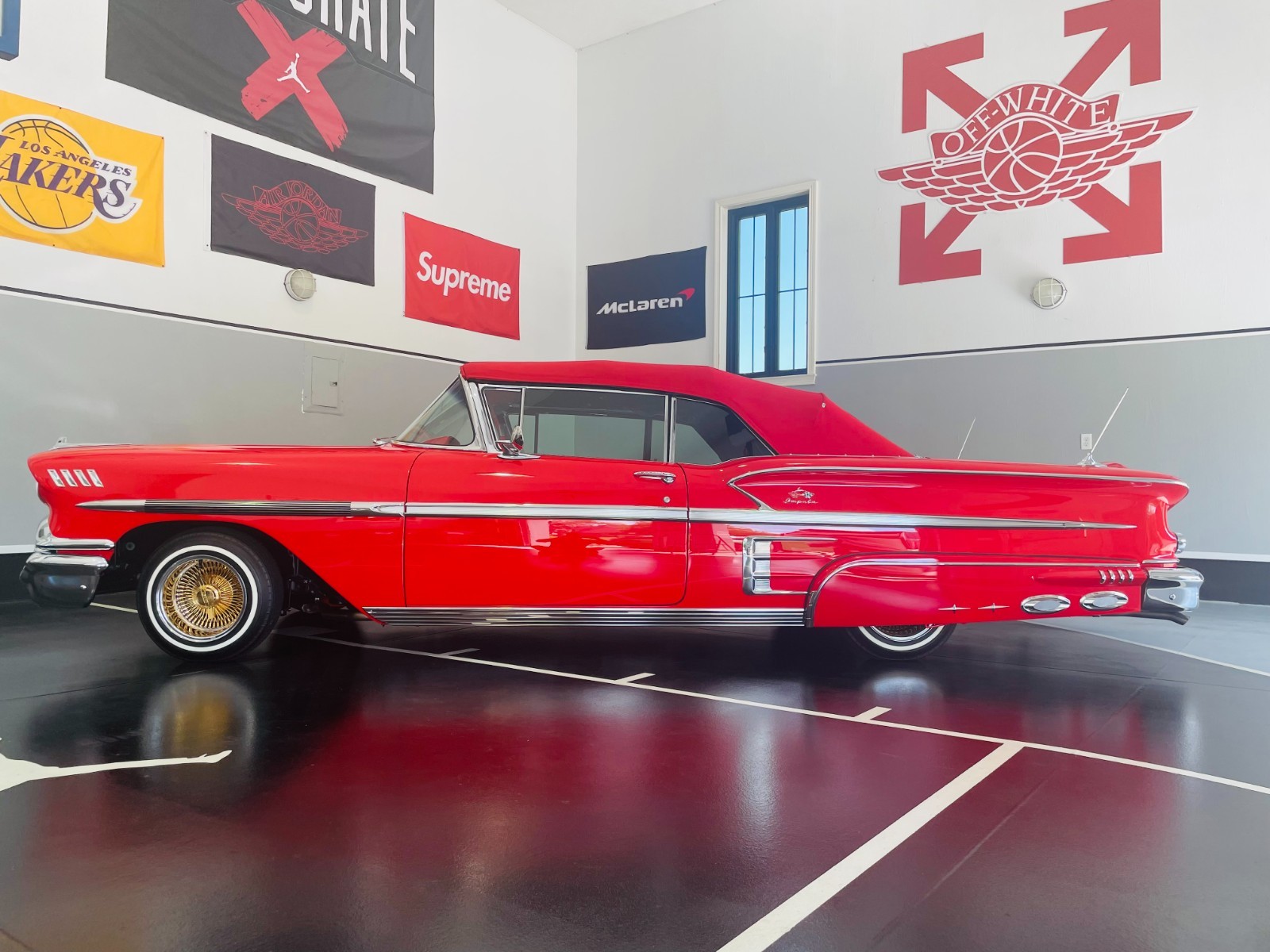 Chevrolet-Impala-1958-Convertible-2