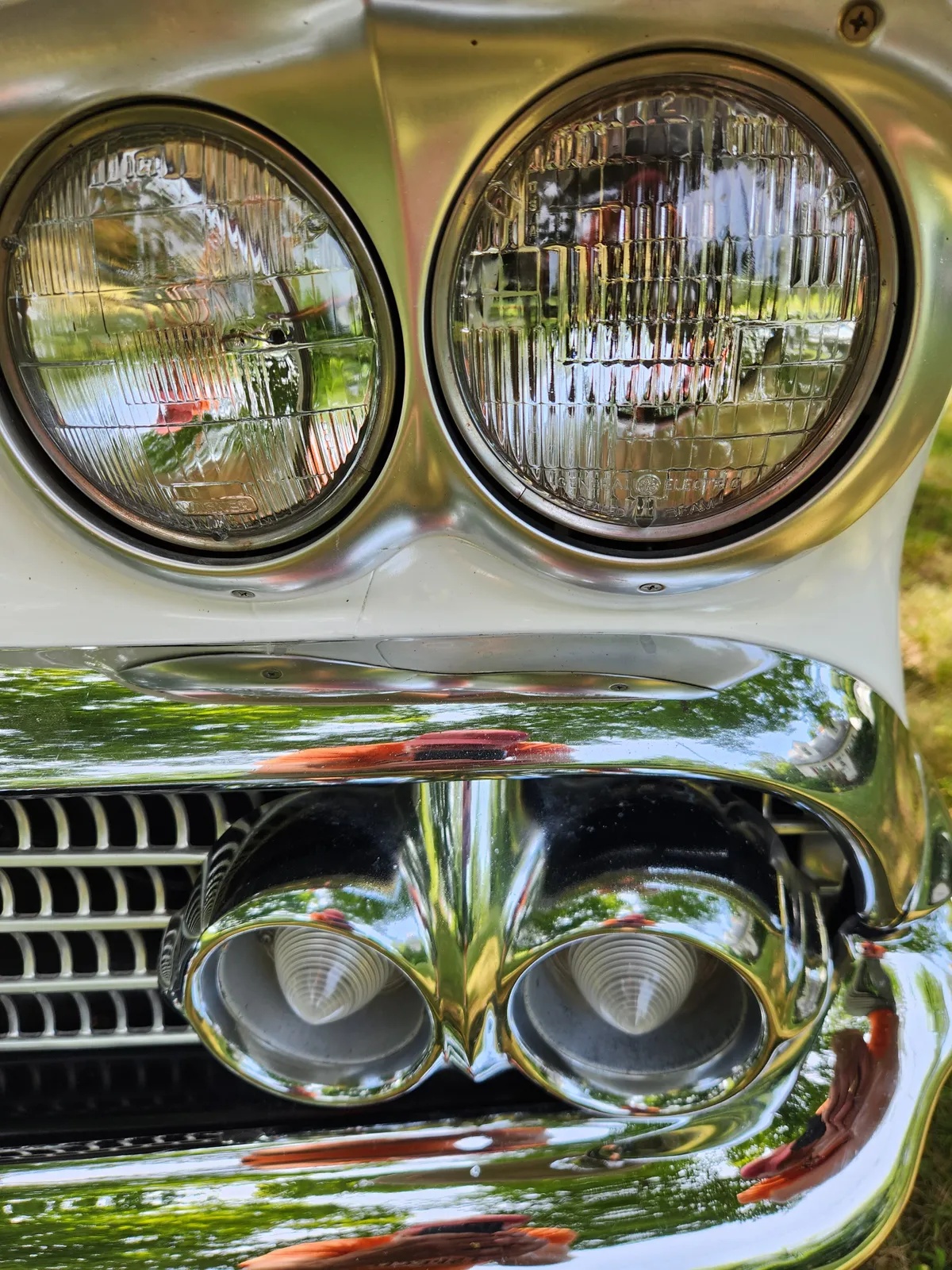 Chevrolet-Impala-1958-White-Red-Silver-Black-16