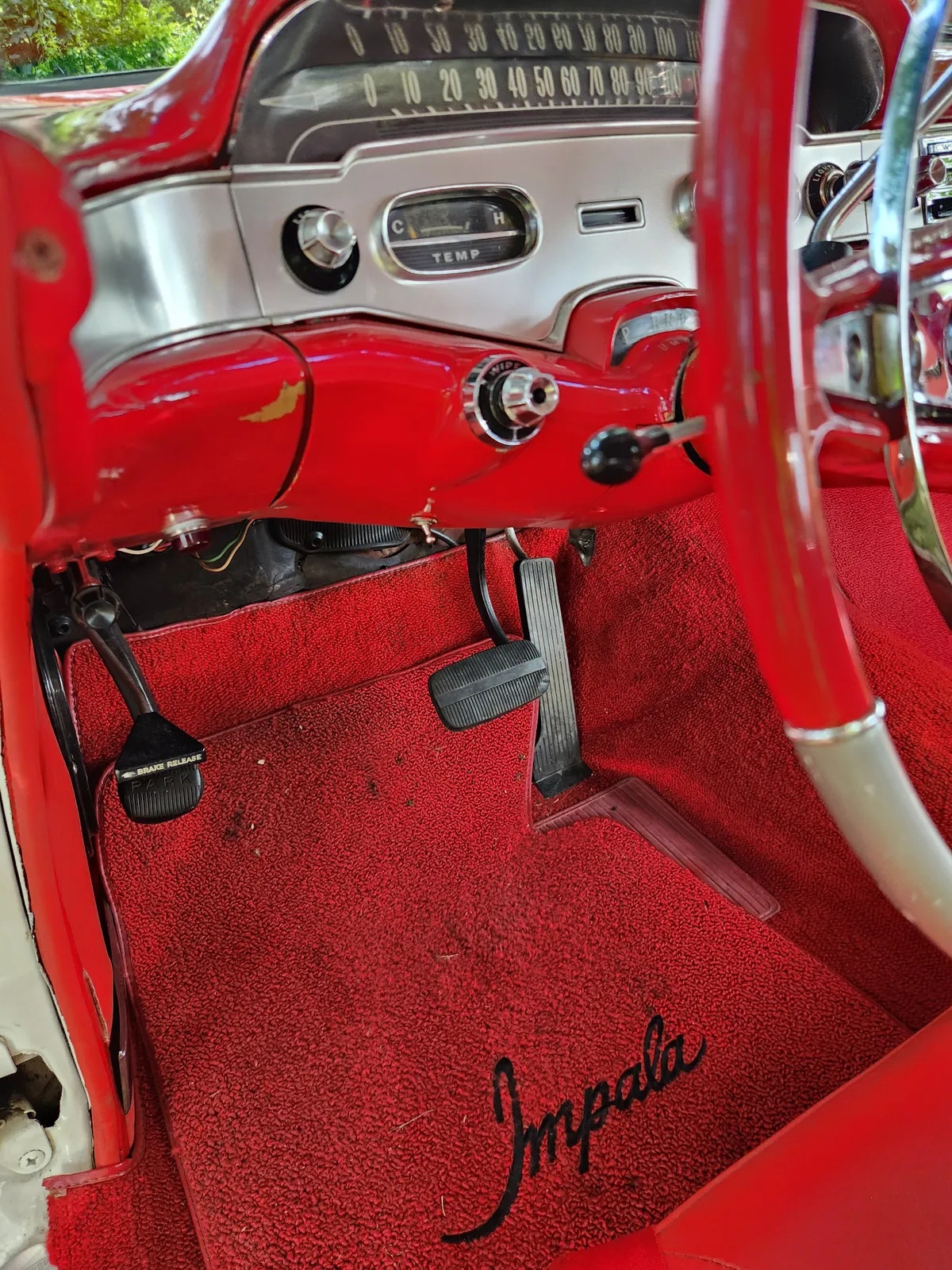 Chevrolet-Impala-1958-White-Red-Silver-Black-6