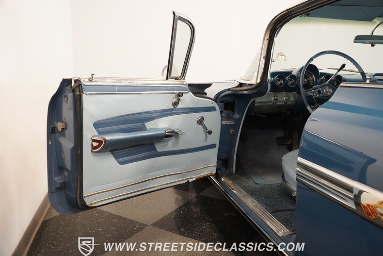 Chevrolet-Impala-1959-Harbor-Blue-Blue-44