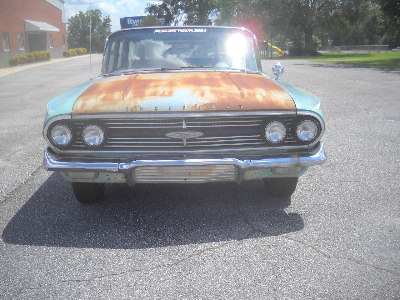 Chevrolet-Impala-1960-Wagon-1