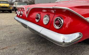 Chevrolet-Impala-1961-Coupe-14