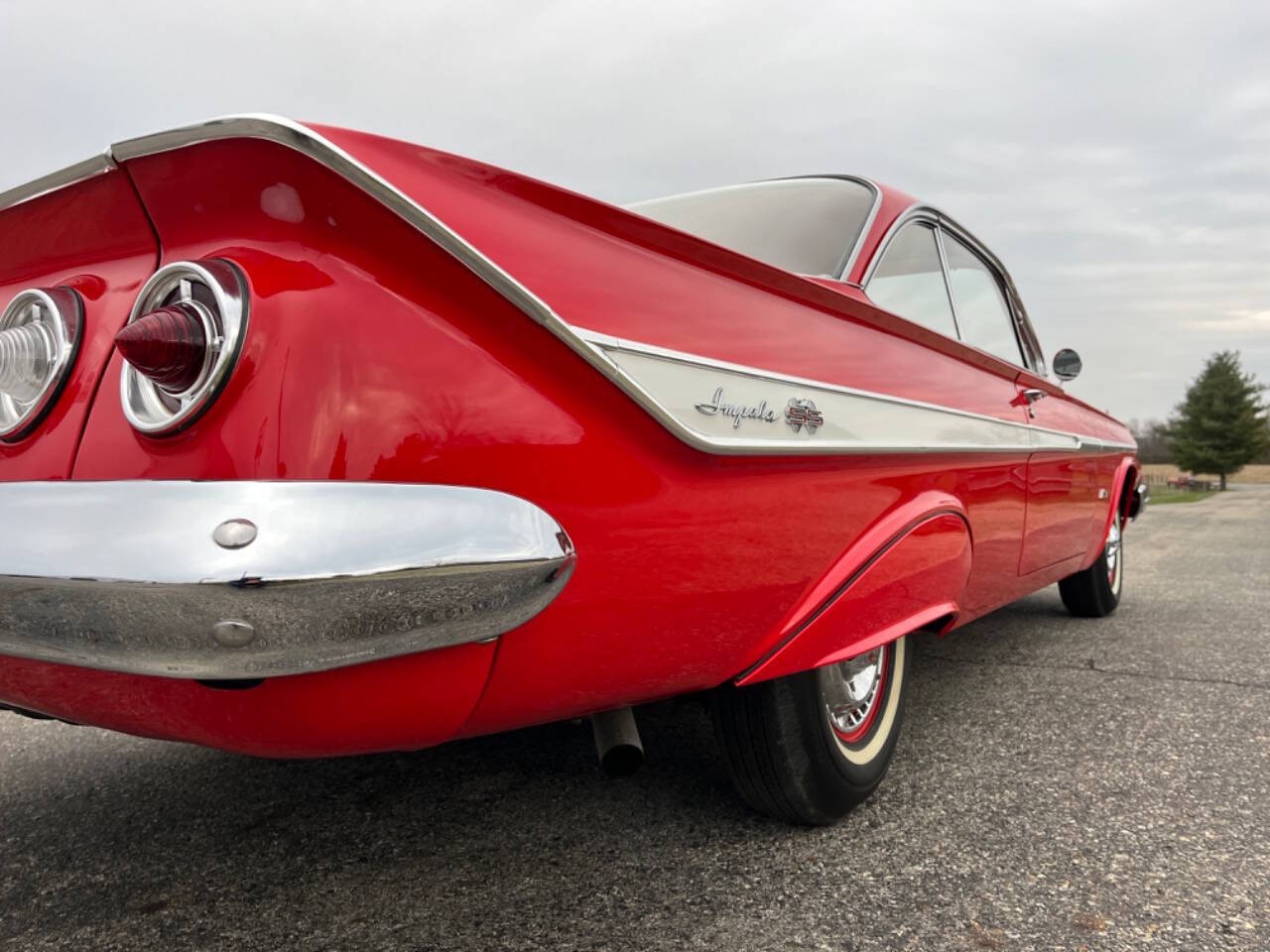 Chevrolet-Impala-1961-Coupe-15