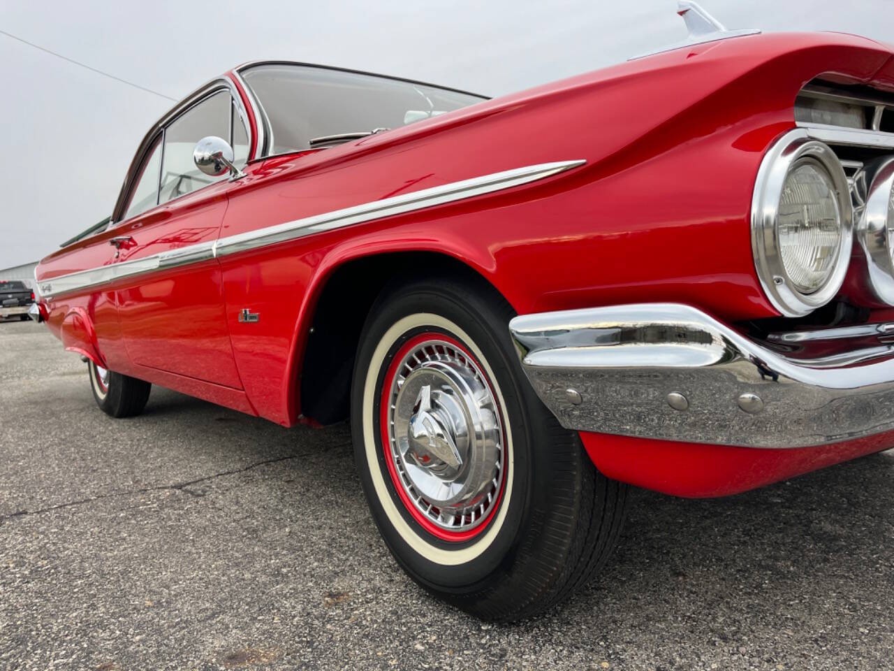 Chevrolet-Impala-1961-Coupe-19