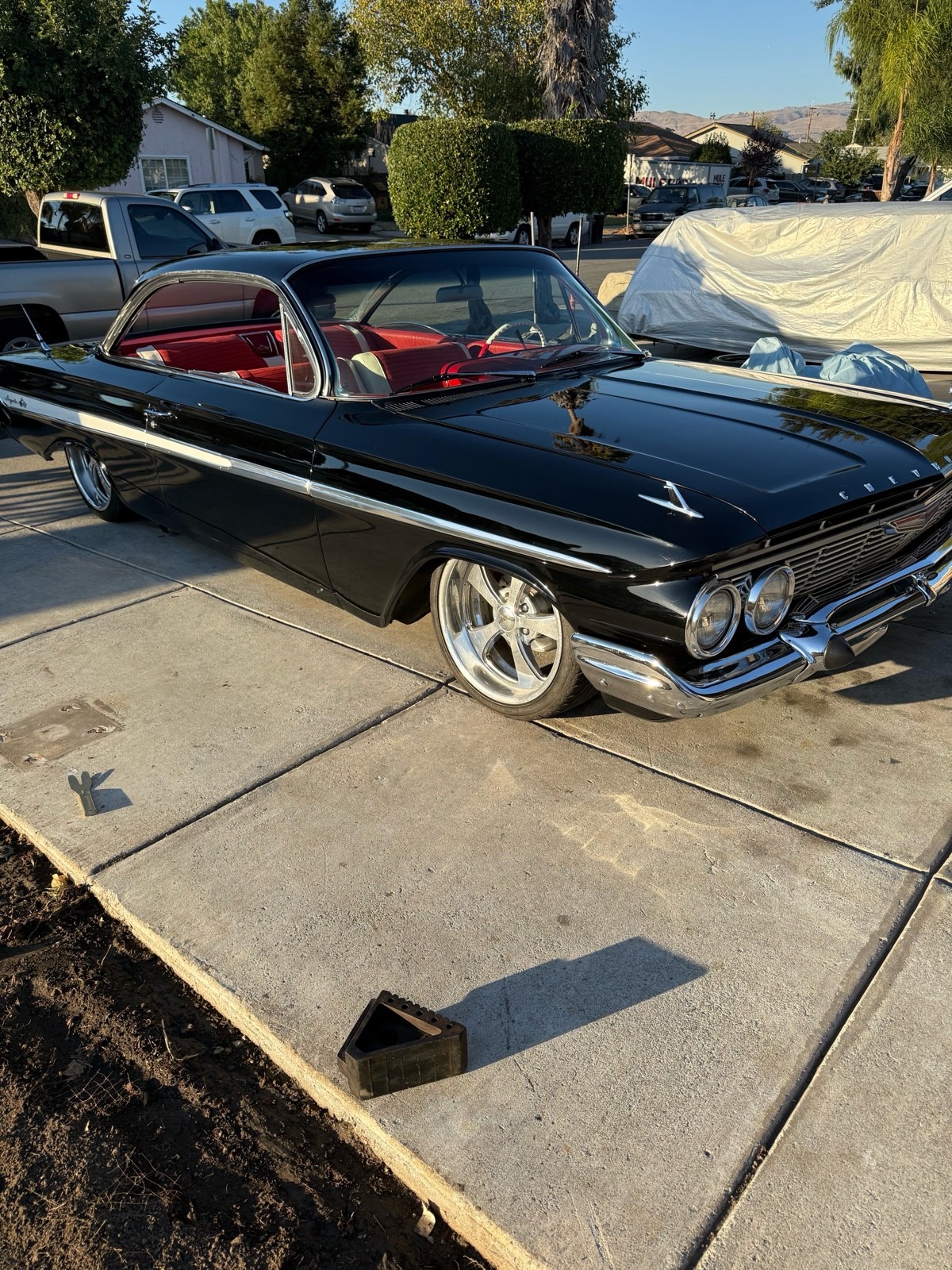 Chevrolet-Impala-1961-Coupe-2