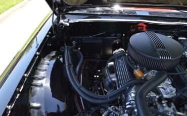 Chevrolet-Impala-1961-Coupe-21