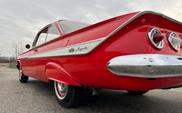 Chevrolet-Impala-1961-Coupe-26