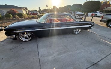 Chevrolet-Impala-1961-Coupe-5