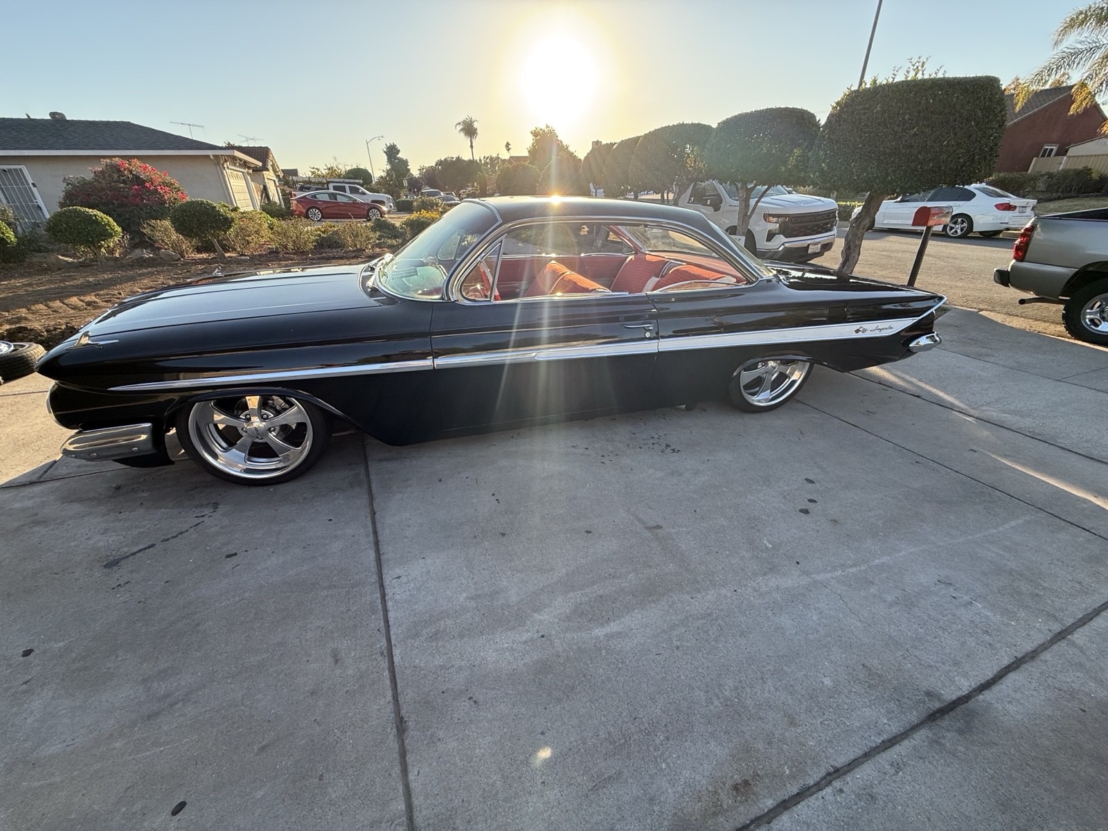Chevrolet-Impala-1961-Coupe-5