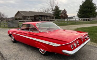 Chevrolet-Impala-1961-Coupe-8
