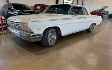 Chevrolet-Impala-1962-Classic-Car-1