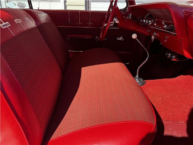 Chevrolet-Impala-1962-Hardtop-17