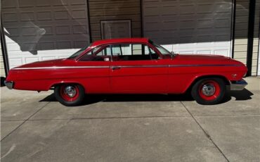 Chevrolet-Impala-1962-Hardtop-2