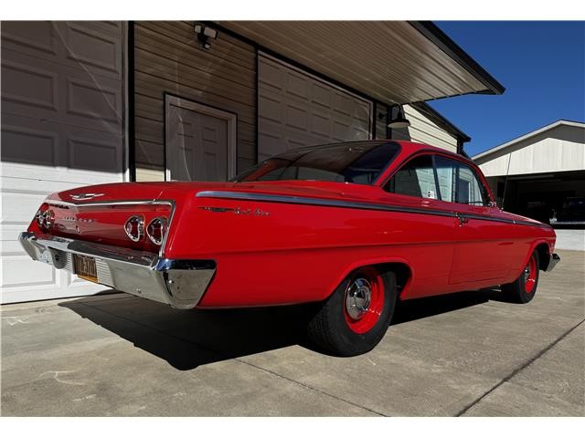 Chevrolet-Impala-1962-Hardtop-3