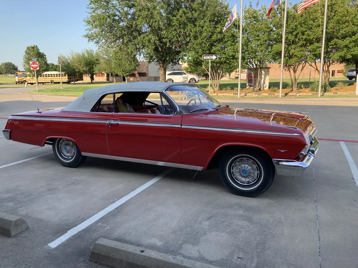 Chevrolet-Impala-1962-Red-Red-1