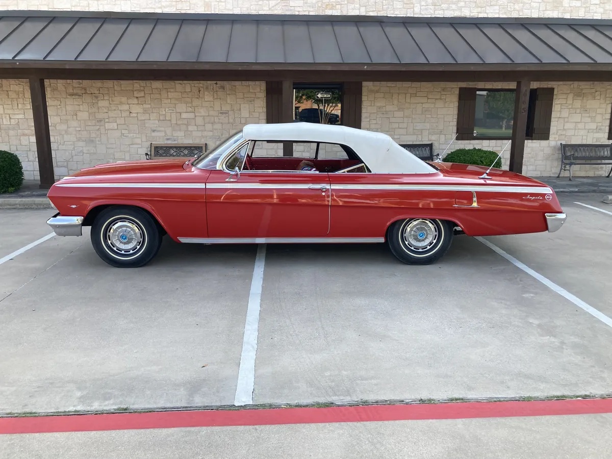 Chevrolet-Impala-1962-Red-Red-11