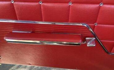 Chevrolet-Impala-1962-Red-Red-16