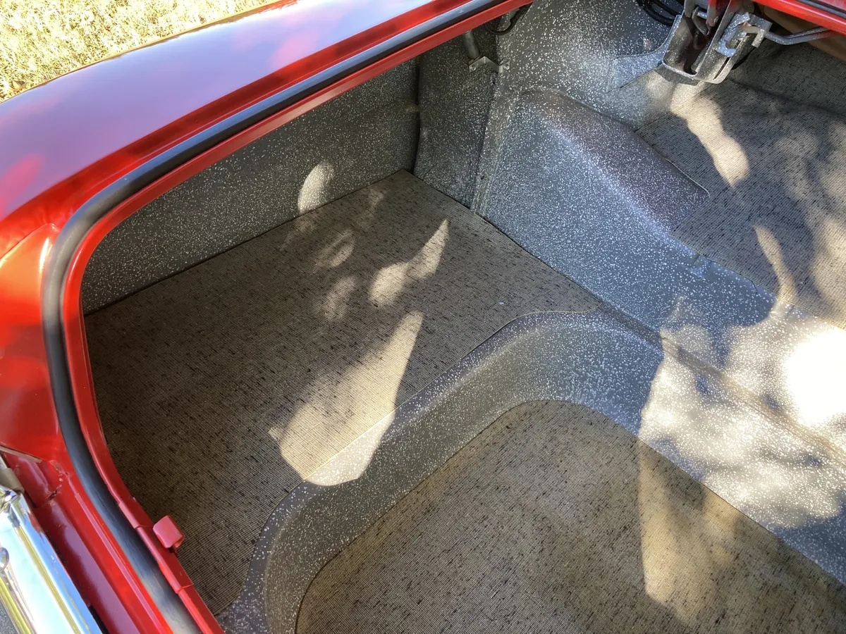 Chevrolet-Impala-1962-Red-Red-17