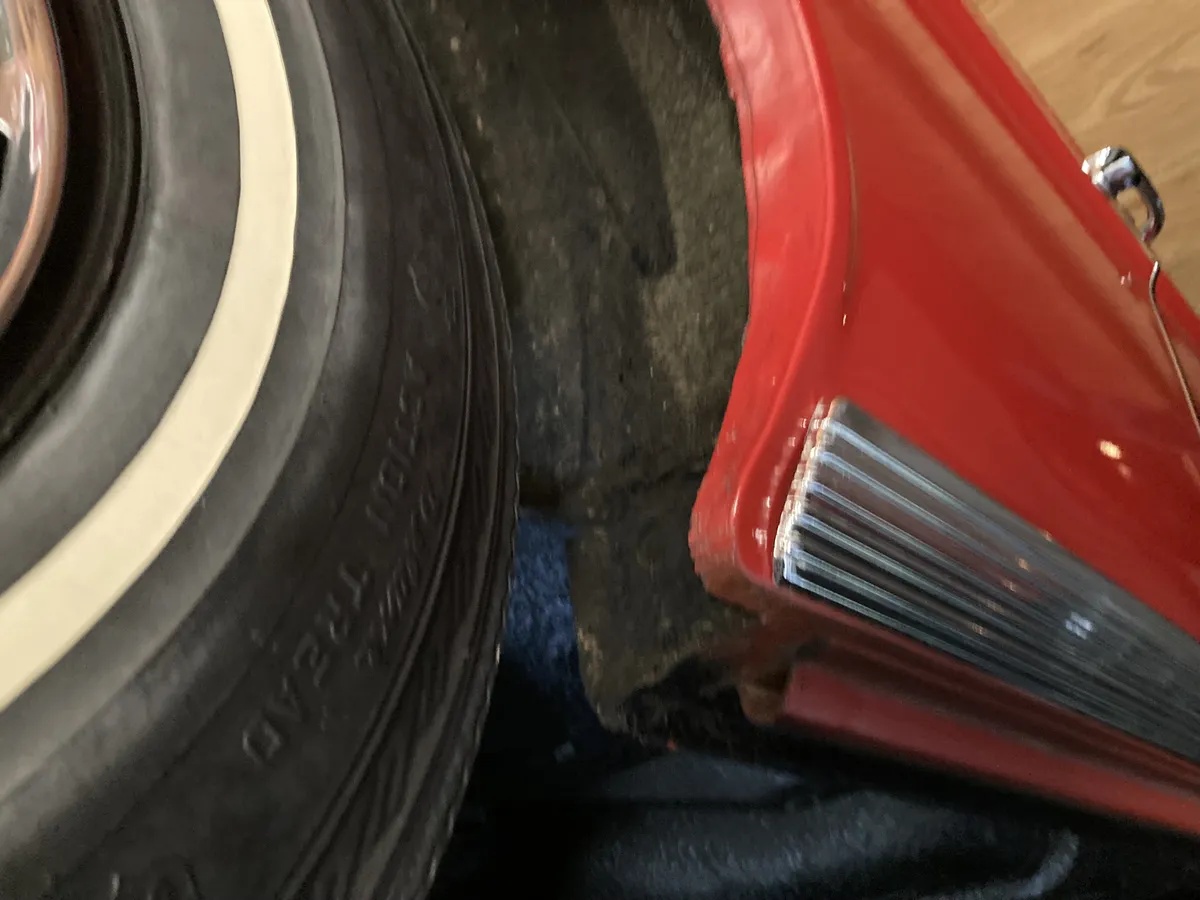 Chevrolet-Impala-1962-Red-Red-19