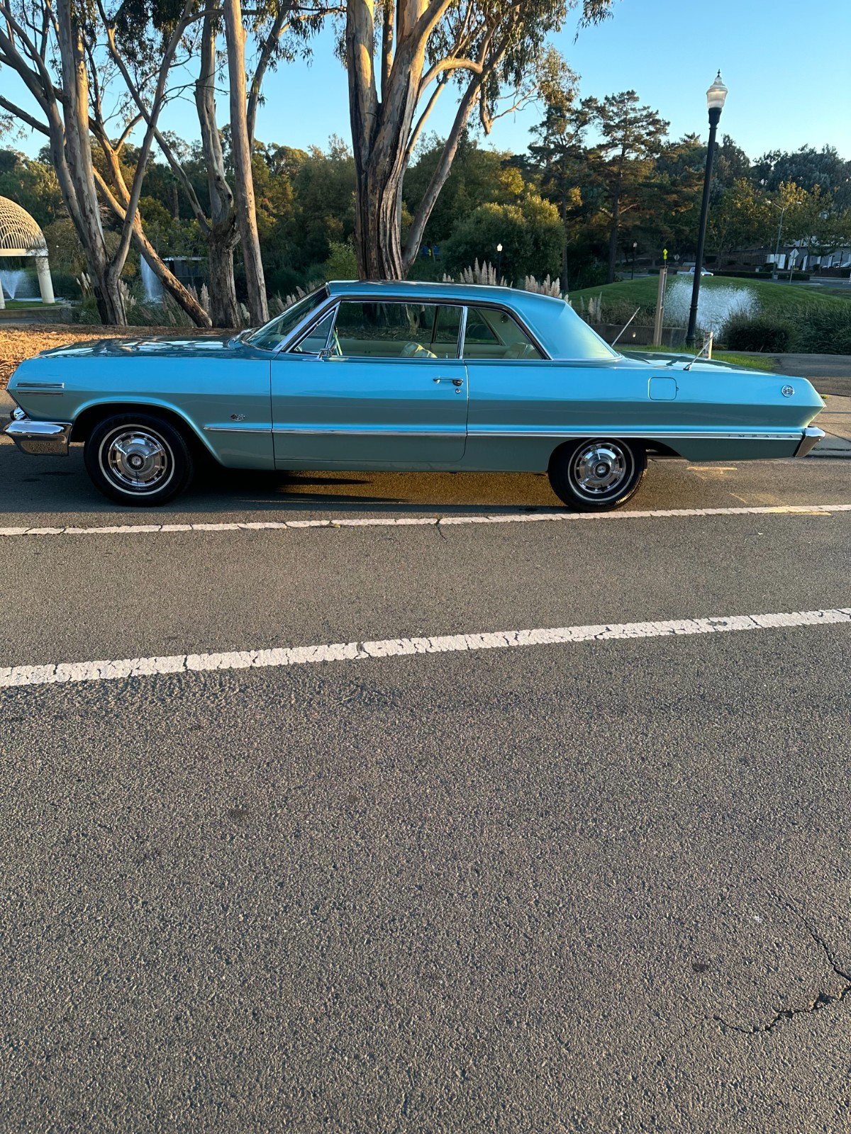 Chevrolet Impala 1963
