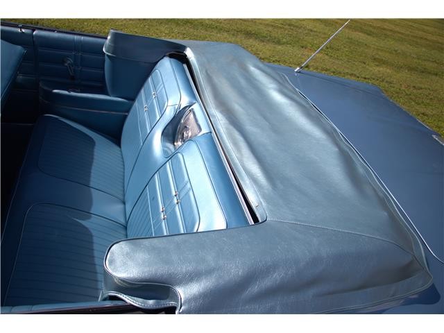 Chevrolet-Impala-1963-Convertible-31