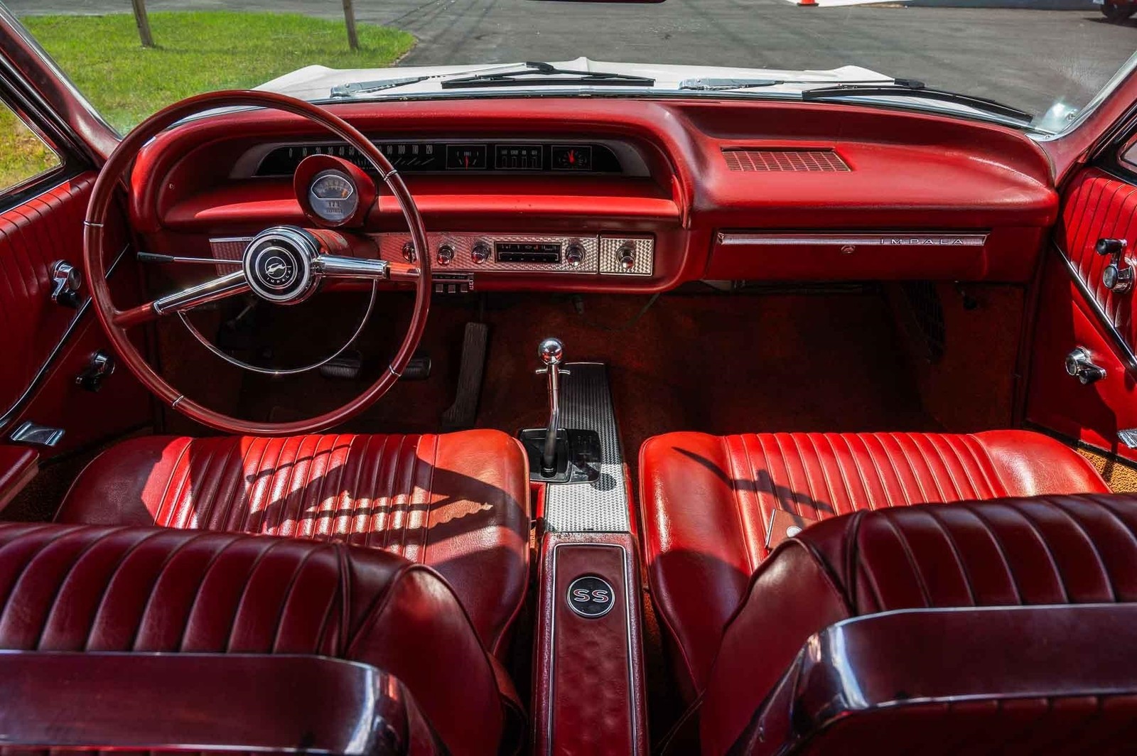 Chevrolet-Impala-1964-2-Door-28